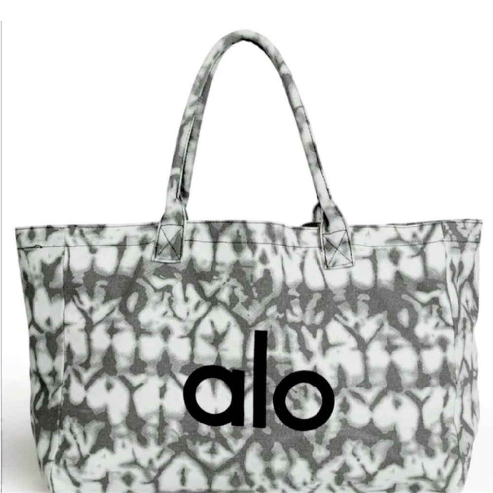 ALO Yoga Gray and Cream Women's Bag